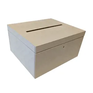 Produkt Dřevěný box na svatební dary a přání, střední, 29 x 15 x 24,5 cm
